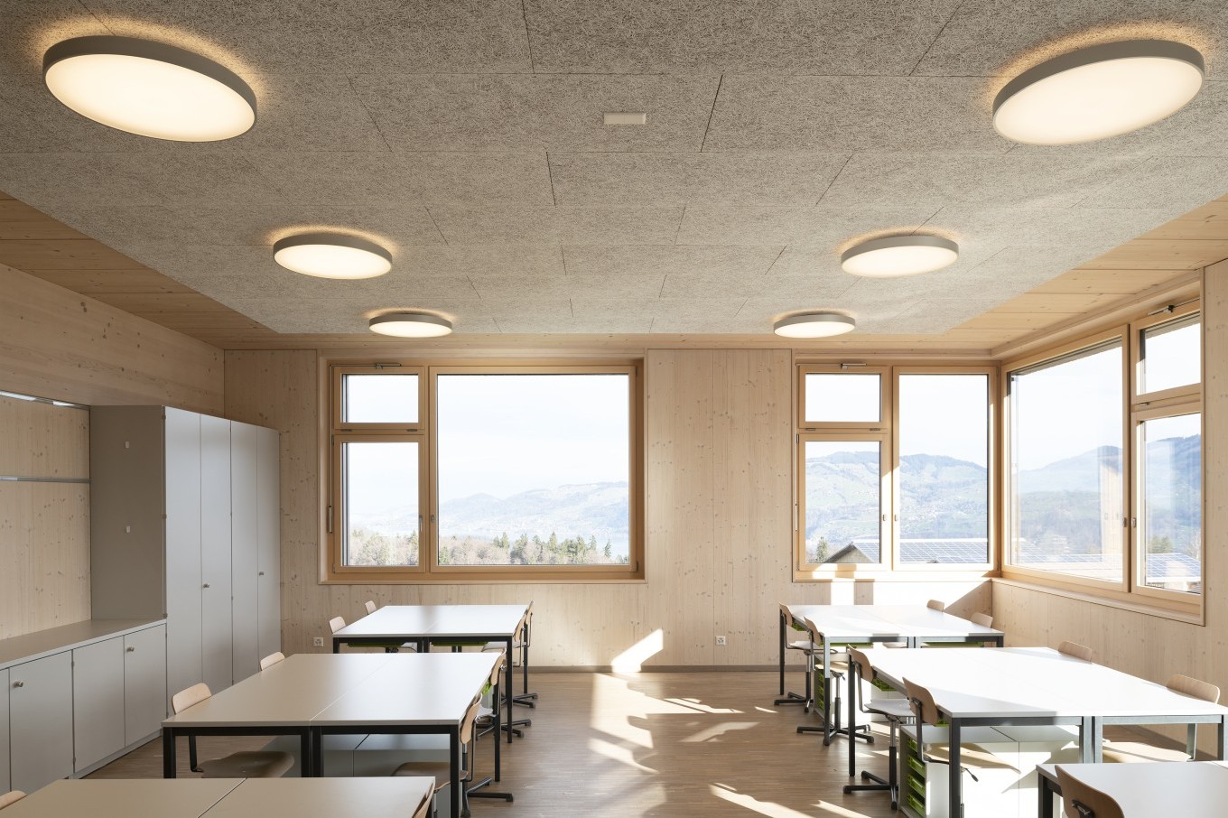 Bild zu Schulhaus Aeschi